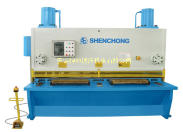 1514185849198185.jpg QC11K-20×2500數(shù)控剪板機(jī).jpg