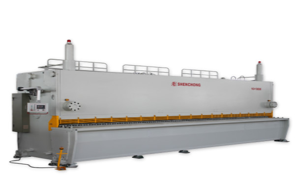 剪板機(jī)數(shù)控發(fā)展技術(shù)及配件包含哪些呢？