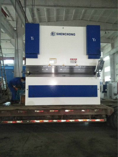 裝車數(shù)控折彎機(jī) 裝車數(shù)控折彎機(jī)