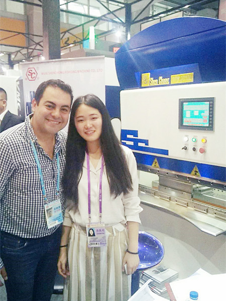 無錫神沖參加廣交會.jpg 無錫神沖參加廣交會.jpg