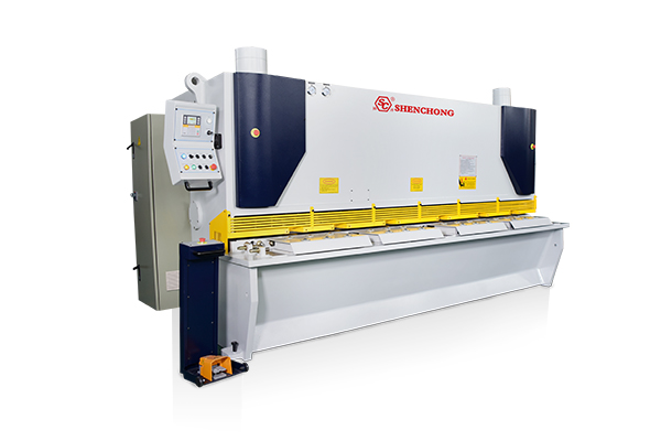 高精度剪板機(jī)